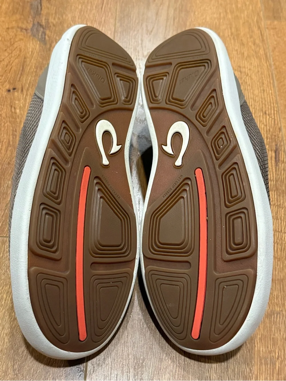 Olukai Nohea Pae Mens Size 10.5 Mustang Brown Comfort Slip On Loafers